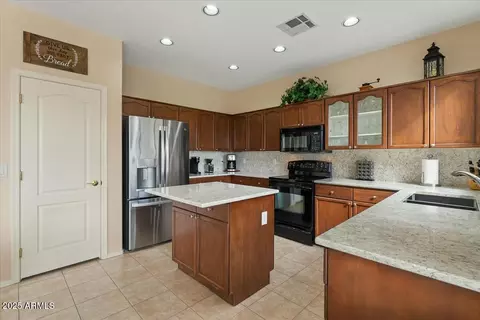 517 N Cambridge St, Gilbert, AZ 85233 photo 19
