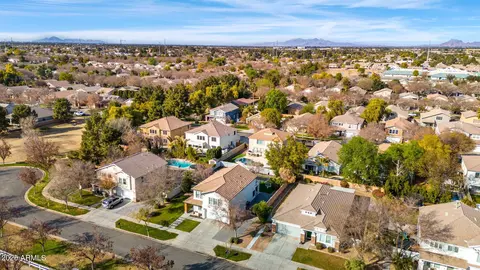 View/Area - 3632 E Cotton Ct, Gilbert, AZ 85234 photo 3 of 7