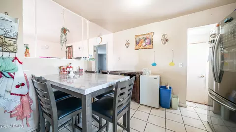 Dining - 501 E Kinderman Dr, Avondale, AZ 85323 photo 1 of 1