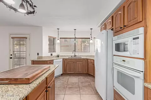 4248 E Raven Rd, Phoenix, AZ 85044 photo 18
