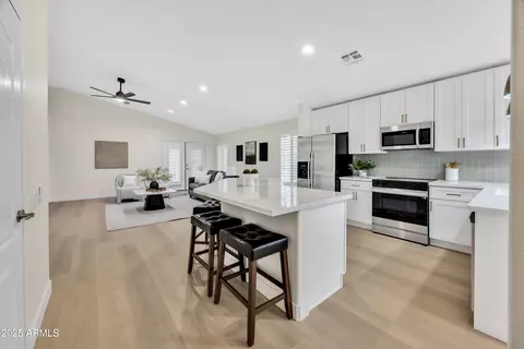 8533 E Monte Ave, Mesa, AZ 85209 photo 4