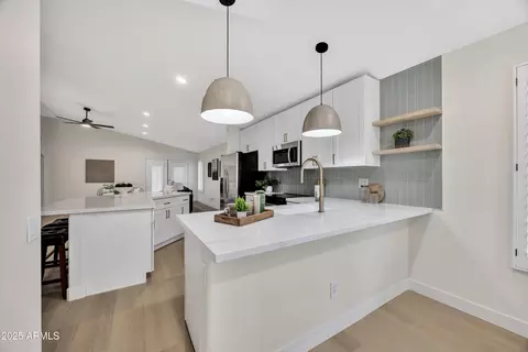 8533 E Monte Ave, Mesa, AZ 85209 photo 9