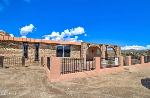 591 W Miami Rd, Globe, AZ 85501 photo 2