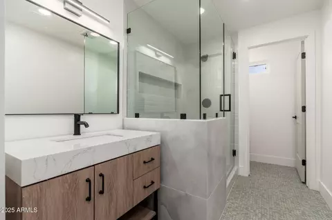 338 Elm St, Phoenix, AZ 85012 photo 36