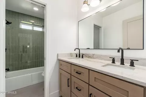 338 Elm St, Phoenix, AZ 85012 photo 29