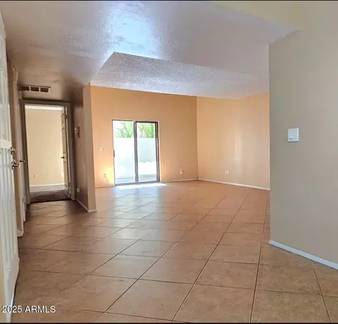 Living - 7764 N 19th Dr, Phoenix, AZ 85021 photo 2 of 3