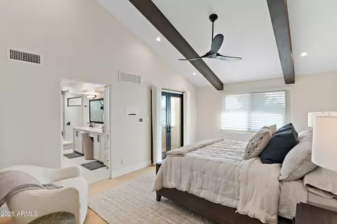 Bedroom - 2430 E Palo Verde Dr, Phoenix, AZ 85016 photo 2 of 5