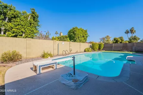 2454 W Hearn Rd, Phoenix, AZ 85023 photo 4