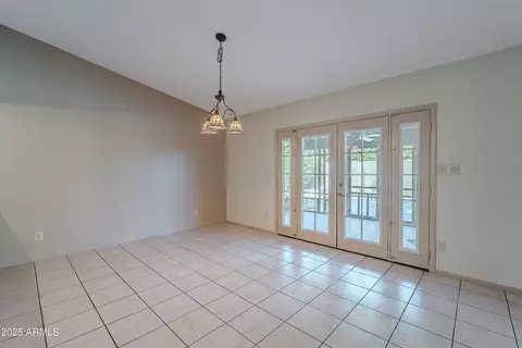 2454 W Hearn Rd, Phoenix, AZ 85023 photo 11