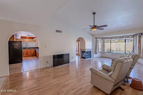2454 W Hearn Rd, Phoenix, AZ 85023 photo 15