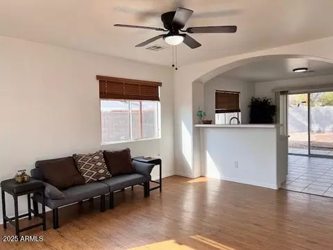 Living - 1302 E 30th Ave, Apache Junction, AZ 85119 photo 1 of 3
