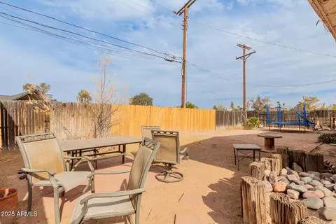 Exterior - 122 E 14th Pl, Mesa, AZ 85201 photo 3 of 4