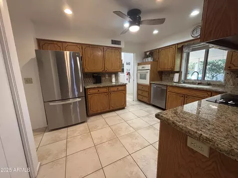 4624 Emerald Ave, Mesa, AZ 85206 photo 10