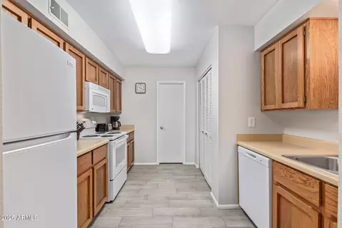 3270 S Goldfield Rd #203, Apache Junction, AZ 85119 photo 8