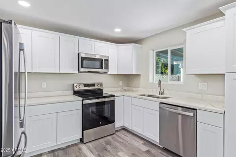 4220 W State Ave, Phoenix, AZ 85051 photo 13