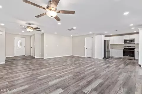 4220 W State Ave, Phoenix, AZ 85051 photo 10