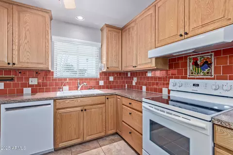 5804 E Dallas St, Mesa, AZ 85205 photo 14