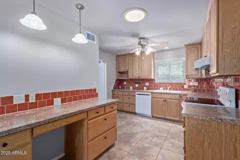 5804 E Dallas St, Mesa, AZ 85205 photo 13