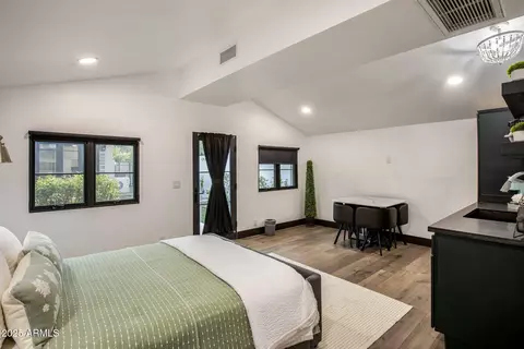 Bedroom - 5712 E Calle Camelia --, Phoenix, AZ 85018 photo 6 of 7