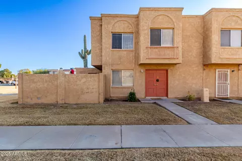 948 S Alma School Rd #29, Mesa, AZ 85210