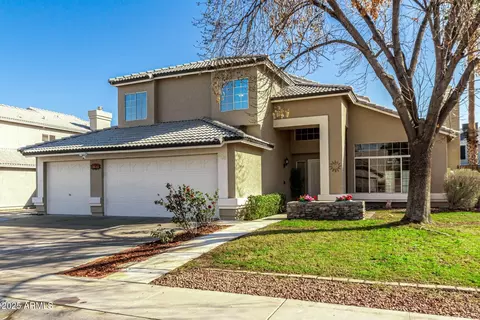 1209 N Newport St, Chandler, AZ 85225