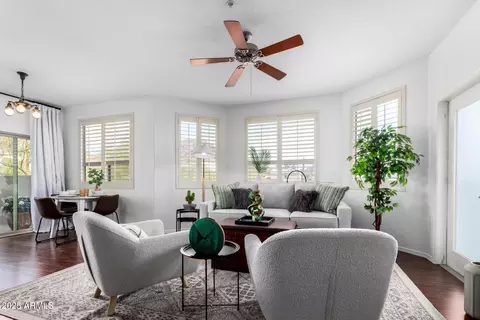 9820 N Central Ave #112, Phoenix, AZ 85020
