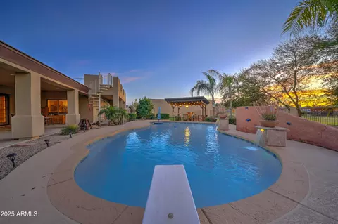 Exterior - 1716 S 141st Pl, Gilbert, AZ 85295 photo 16 of 17