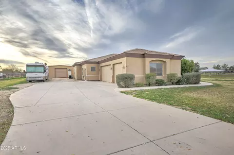 Exterior - 1716 S 141st Pl, Gilbert, AZ 85295 photo 1 of 17