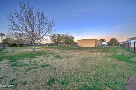 Exterior - 1716 S 141st Pl, Gilbert, AZ 85295 photo 12 of 17