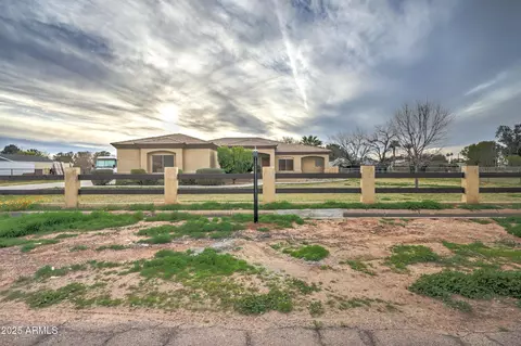 1716 S 141st Pl, Gilbert, AZ 85295