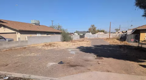 1330 W Apache St #20, Phoenix, AZ 85007 photo 2