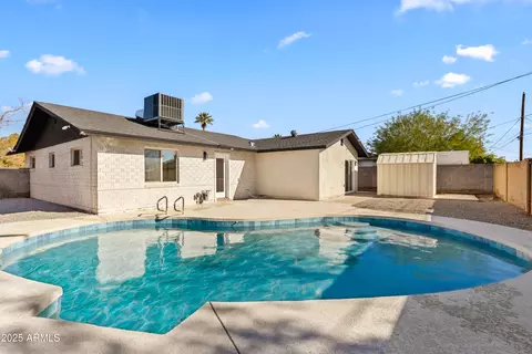 2923 Earll Dr, Phoenix, AZ 85016 photo 4