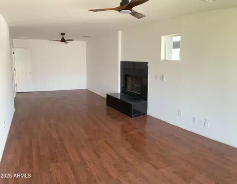 Living - 1109 E Caldwell St, Phoenix, AZ 85042 photo 4 of 4