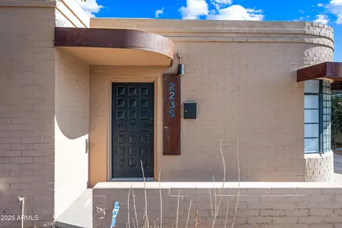 2235 N 12th St, Phoenix, AZ 85006