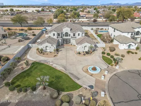 View/Area - 2822 E Clifton Ct, Gilbert, AZ 85295 photo 2 of 5