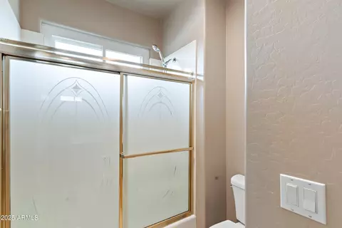 Bath - 2822 E Clifton Ct, Gilbert, AZ 85295 photo 11 of 12