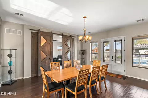 Dining - 2822 E Clifton Ct, Gilbert, AZ 85295 photo 4 of 4