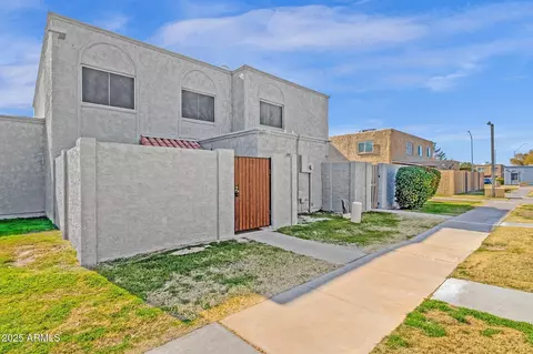 5406 W Hearn Rd, Glendale, AZ 85306