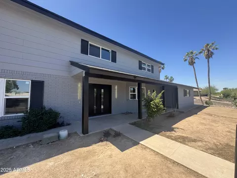 925 W Fairway Dr, Mesa, AZ 85201
