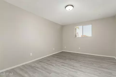 10436 W Devonshire Ave, Phoenix, AZ 85037 photo 17