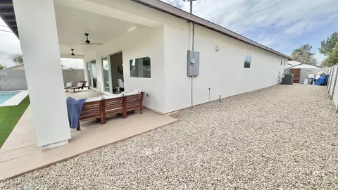 Exterior - 4201 N 18th Pl, Phoenix, AZ 85016 photo 6 of 6