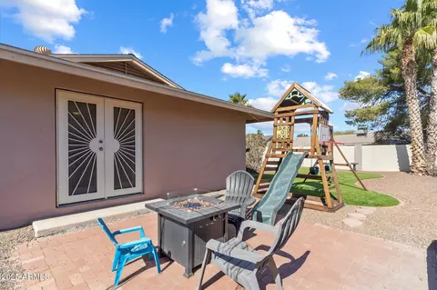 Exterior - 2850 E Cortez St, Phoenix, AZ 85028 photo 3 of 3