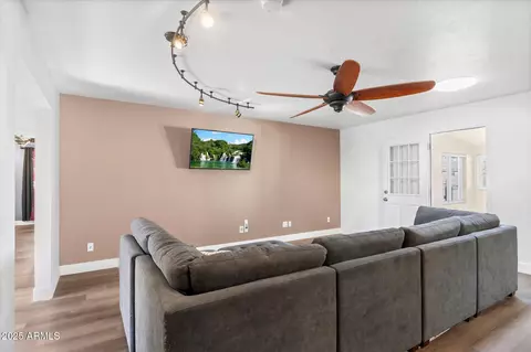 Other - 2850 E Cortez St, Phoenix, AZ 85028 photo 7 of 9
