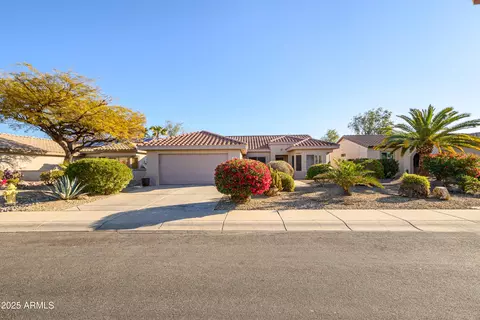 19751 N Desert Song Way, Surprise, AZ 85374