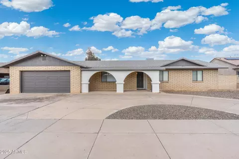 2636 E Union Hills Dr, Phoenix, AZ 85050