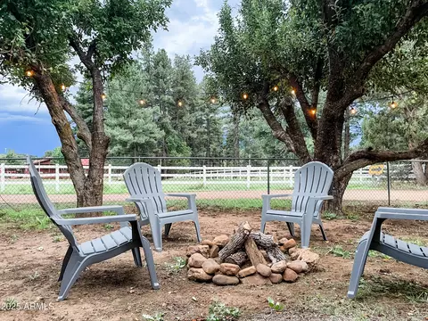 3279 N Pine Creek Dr, Pine, AZ 85544