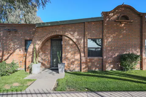 4401 E Hubbell St #61, Phoenix, AZ 85008