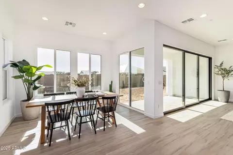 2553 E Virginia Cir, Mesa, AZ 85213 photo 18