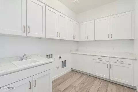2553 E Virginia Cir, Mesa, AZ 85213 photo 37