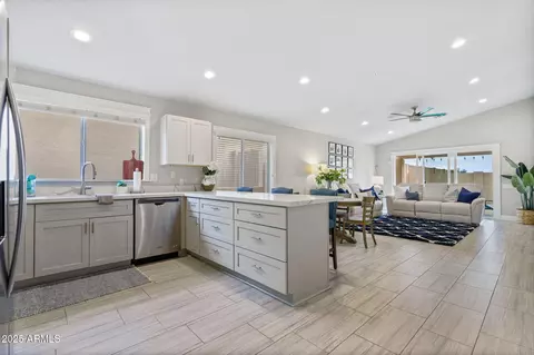 7365 E Adele Ct, Scottsdale, AZ 85255 photo 10